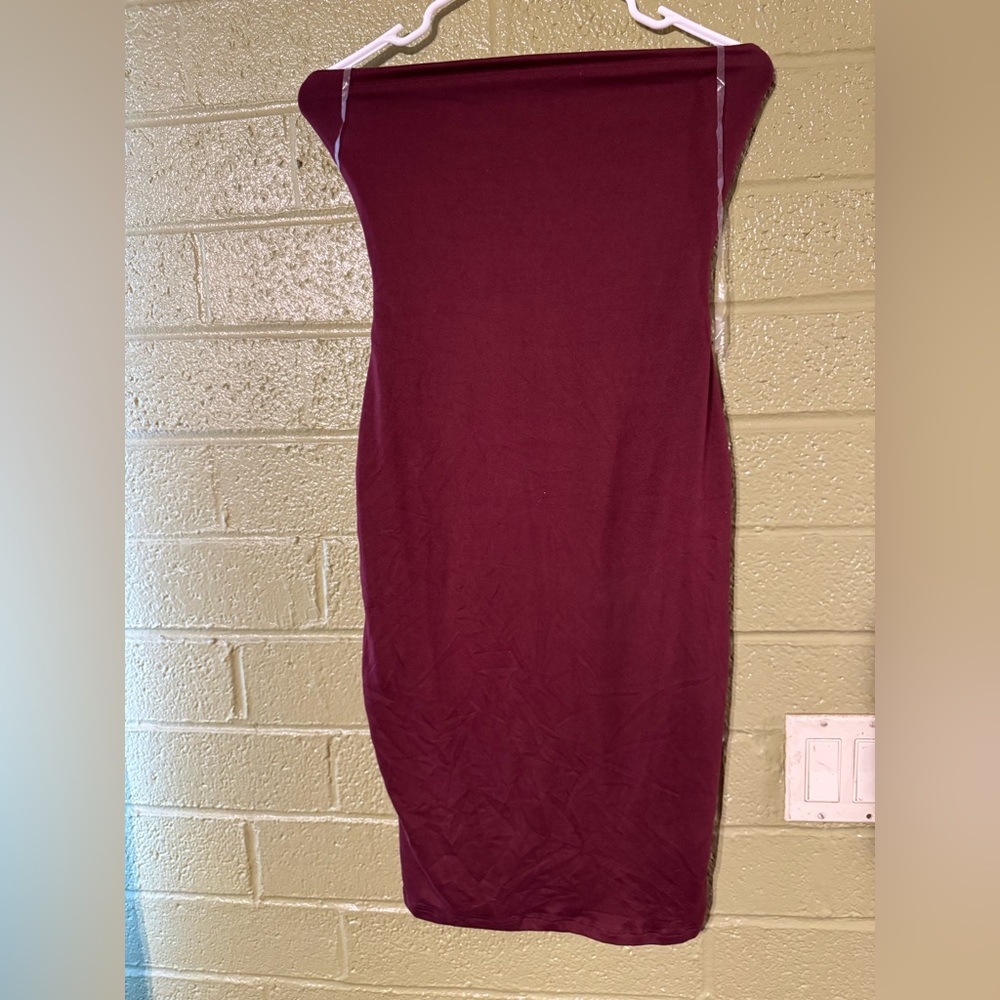 AKIRA Red Bodycon Midi Dress Crew Neck Sleeveless